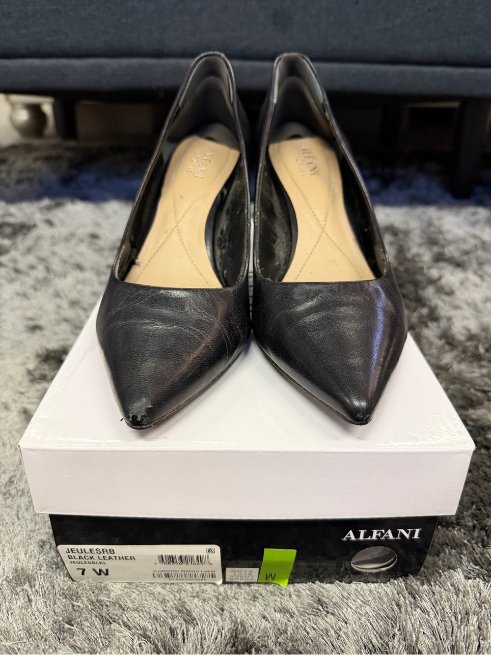 Alfani Black Pointed Leather Pumps with Sleek Profile